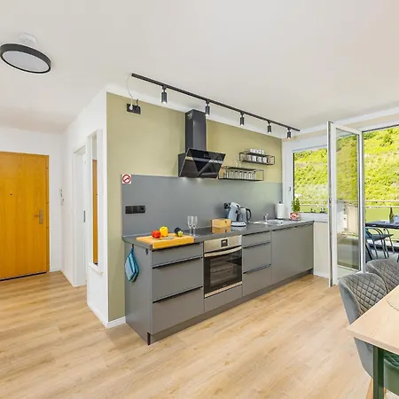 Primavera Apartment